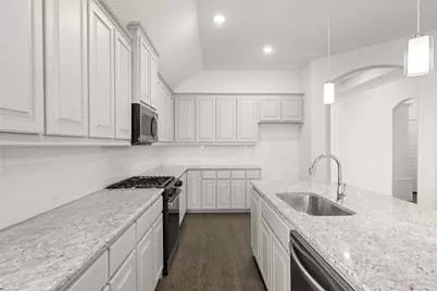 7745 Gatevine Avenue, Joshua, TX 76058 - Photo 2