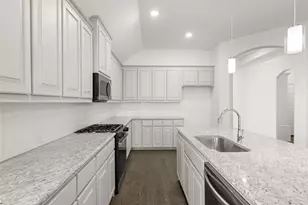 7745 Gatevine Ave, Joshua, TX 76058 - Photo 2