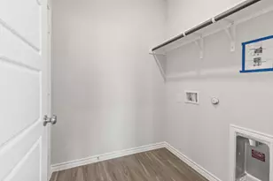 1128 Runway Rd, Fort Worth, TX 76131 - Photo 6