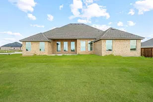 9545 Lynx Xing, Godley, TX 76044 - Photo 32