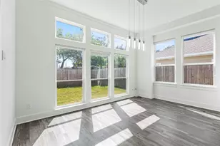 1916 Shaw St, Dallas, TX 75212 - Photo 12