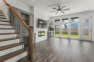 1916 Shaw St, Dallas, TX 75212 - Photo 8