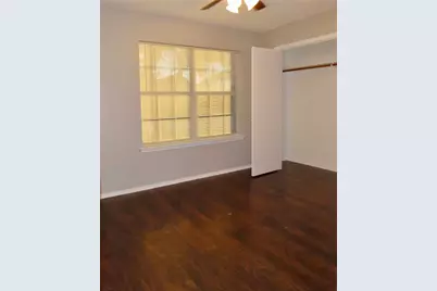 805 Gillon Drive, Arlington, TX 76001 - Photo 6