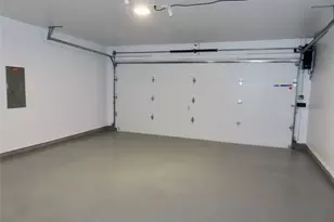 805 Gillon Dr, Arlington, TX 76001 - Photo 10