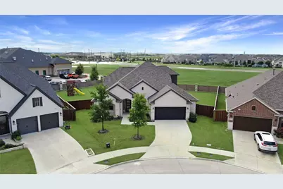 890 NE Stanley Street, Prosper, TX 75078 - Photo 2