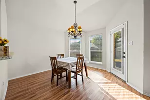 143 Oregon Tr, Waxahachie, TX 75167 - Photo 8