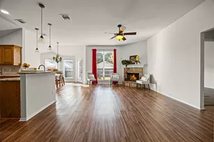 143 Oregon Tr, Waxahachie, TX 75167 - Photo 4