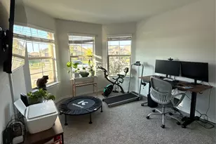 421 Beekeeper Dr, Fort Worth, TX 76131 - Photo 10