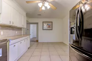 3465 Wellington Rd, Fort Worth, TX 76116 - Photo 16