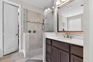 400 Clear Creek Dr, Mansfield, TX 76063 - Photo 18