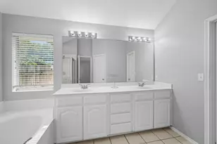 1016 Sagewood Ln, Saginaw, TX 76131 - Photo 20