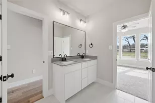 1057 Silver Sage Trl, Weatherford, TX 76085 - Photo 24