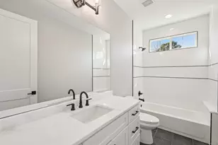 2638 Evinrude Dr, Grapevine, TX 76051 - Photo 18