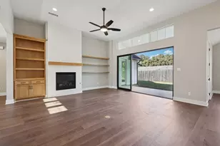 2638 Evinrude Dr, Grapevine, TX 76051 - Photo 10