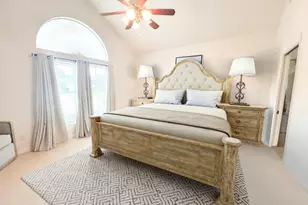 906 Van Winkle Cir, Athens, TX 75751 - Photo 4