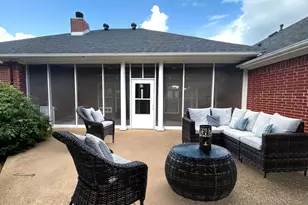 906 Van Winkle Cir, Athens, TX 75751 - Photo 12