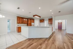 8932 Thornberry Dr, North Richland Hills, TX 76182 - Photo 20