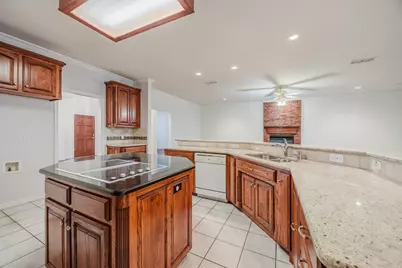8932 Thornberry Drive, North Richland Hills, TX 76182 - Photo 10