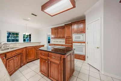 8932 Thornberry Drive, North Richland Hills, TX 76182 - Photo 8