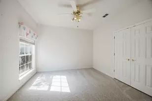 8932 Thornberry Dr, North Richland Hills, TX 76182 - Photo 24