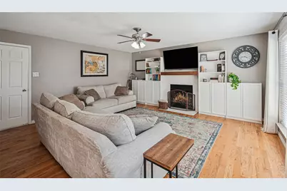 5000 Thorncliffe Drive, Arlington, TX 76016 - Photo 8