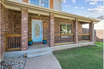 5000 Thorncliffe Drive, Arlington, TX 76016 - Photo 2