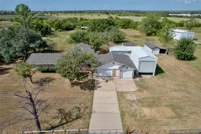 6812 Sundance Circle, Joshua, TX 76058 - Photo 1