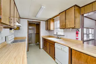 6812 Sundance Circle, Joshua, TX 76058 - Photo 10