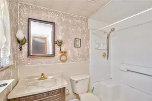 6812 Sundance Circle, Joshua, TX 76058 - Photo 14