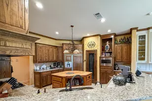 114 Redtail Ct, Weatherford, TX 76088 - Photo 14