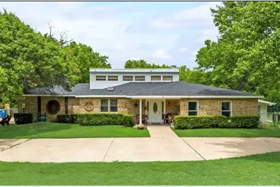 6049 W Red Bird Lane, Dallas, TX 75236 - Photo 1