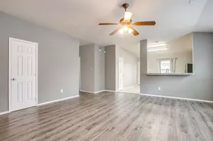 649 Chalk Knoll Rd, Fort Worth, TX 76108 - Photo 4