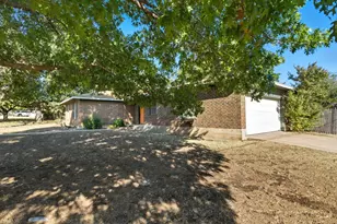 1400 Royal Ln, Cisco, TX 76437 - Photo 4