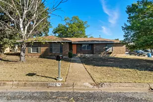 1400 Royal Ln, Cisco, TX 76437 - Photo 2