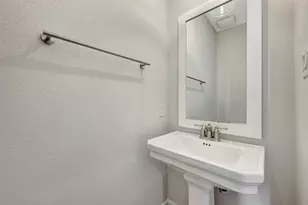 1006 Butterfly Ln, Justin, TX 76247 - Photo 32