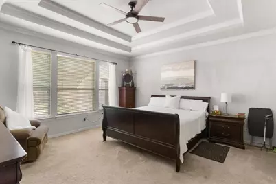 8402 Pecan Creek Drive, Arlington, TX 76001 - Photo 12