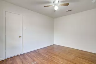 201 N Normandale St, White Settlement, TX 76108 - Photo 18