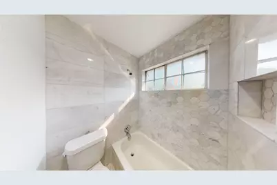 8343 Crystalwood Drive, Dallas, TX 75249 - Photo 12