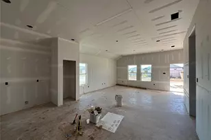 199 Waterloo Dr, Abilene, TX 79602 - Photo 2