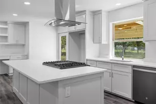 511 S Mill St, Cumby, TX 75433 - Photo 4