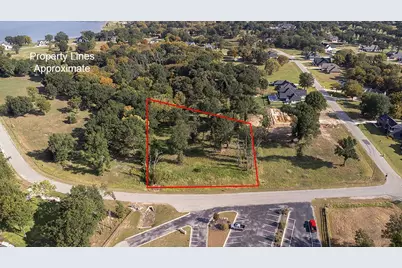 1593 Shoreline Drive, Mabank, TX 75143 - Photo 2