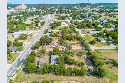 905 6th Avenue SE, Mineral Wells, TX 76067 - Photo 8