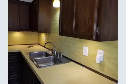 4907 Rollingwood Court, Garland, TX 75043 - Photo 14