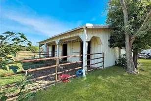 5167 Rockhill Rd, Aubrey, TX 76227 - Photo 6