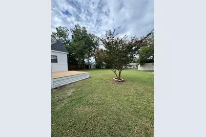 306 N College Street, Howe, TX 75459 - Photo 14