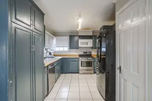 406 Bellevue Dr, Cleburne, TX 76033 - Photo 8