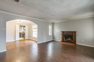 406 Bellevue Dr, Cleburne, TX 76033 - Photo 4