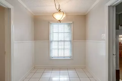 406 Bellevue Drive, Cleburne, TX 76033 - Photo 10