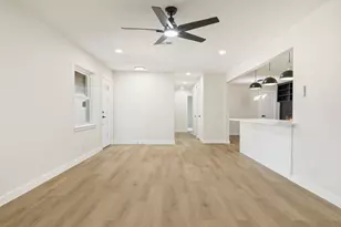 729 Finland St, Grand Prairie, TX 75050 - Photo 8