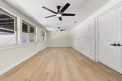 729 Finland Street, Grand Prairie, TX 75050 - Photo 22